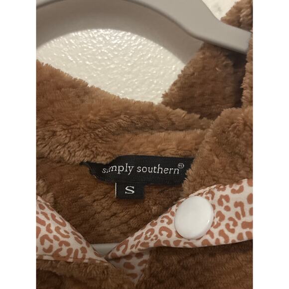Simply Southern sweater size S - Picture 3 of 5